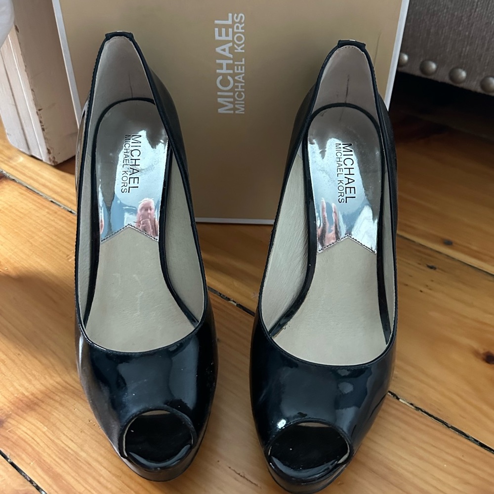 Michael Kors Black Classic Heels
